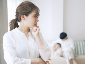 母親の人生観が大きく変化中!? 20年前からの比較でわかった子育ての変化と現実